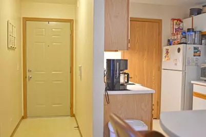 1584 W Crystal Rock Court #2B, Round Lake Beach, IL 60073 - Photo 7