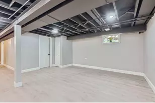 15019 Evers St, Dolton, IL 60419 - Photo 9