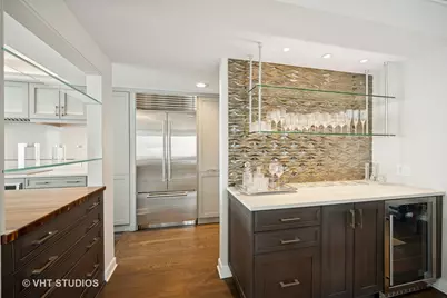 132 E Delaware Place #5106, Chicago, IL 60611 - Photo 17