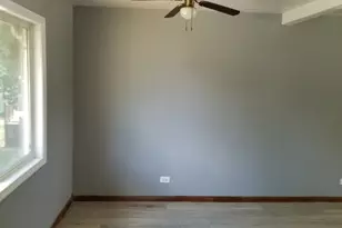 547 N Ridgemoor Ave, Mundelein, IL 60060 - Photo 5