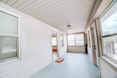 538 E Mulberry Street, Watseka, IL 60970 - Photo 5