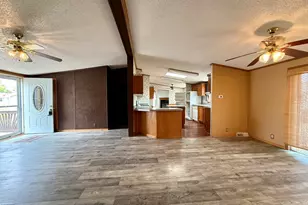 9 Swallow Ln, Beecher, IL 60401 - Photo 5