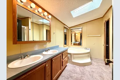 9 Swallow Lane, Beecher, IL 60401 - Photo 15