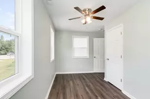 3821 E Wonder Lake Rd, Wonder Lake, IL 60097 - Photo 5