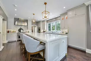 1877 Banbury Rd, Inverness, IL 60067 - Photo 9