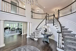 1877 Banbury Rd, Inverness, IL 60067 - Photo 7