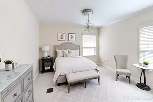 1025 Wesley Ave, Evanston, IL 60202 - Photo 21