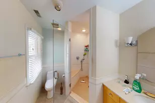 1025 Wesley Ave, Evanston, IL 60202 - Photo 15