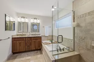 2225 Beaumont Ct, Aurora, IL 60502 - Photo 17