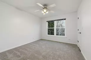 2225 Beaumont Ct, Aurora, IL 60502 - Photo 21