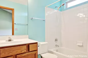 528 Cliffwood Ln, Gurnee, IL 60031 - Photo 23