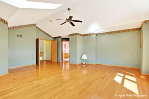 528 Cliffwood Ln, Gurnee, IL 60031 - Photo 17