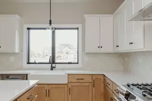 20277 Brendan St, Frankfort, IL 60423 - Photo 9