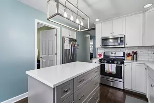 10155 Kildare Ave, Oak Lawn, IL 60453 - Photo 3