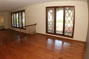 44 Kingston Dr, Oak Brook, IL 60523 - Photo 13