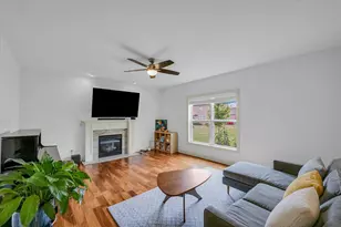 2107 Max Run Dr, Champaign, IL 61822 - Photo 7