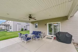 2107 Max Run Dr, Champaign, IL 61822 - Photo 55