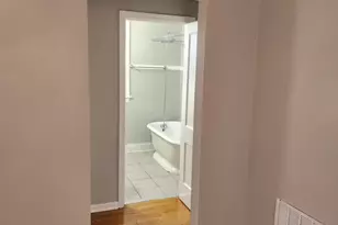 7823 S Evans Ave, Chicago, IL 60619 - Photo 9