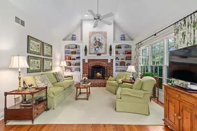 270 S South Shore Lane, Lake Forest, IL 60045 - Photo 9