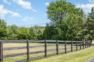 5284 Harvey Rd, Caledonia, IL 61011 - Photo 7