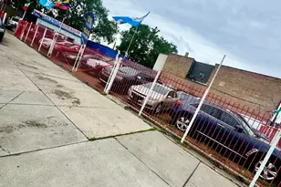 628 S Cicero Ave, Chicago, IL 60644 - Photo 1