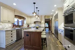 3710 Spy Glass Ridge Rd, Crystal Lake, IL 60012 - Photo 15