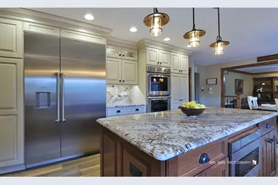 3710 Spy Glass Ridge Road, Crystal Lake, IL 60012 - Photo 17