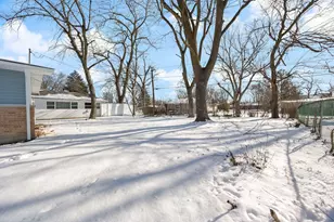 403 Wilshire St, Park Forest, IL 60466 - Photo 15