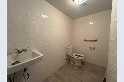 2404 W 63rd Street #06, Chicago, IL 60629 - Photo 5