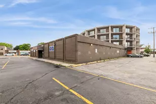 3900 W 95th St, Evergreen Park, IL 60805 - Photo 1