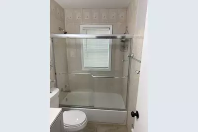 700 Cumberland Street, Hoffman Estates, IL 60194 - Photo 13