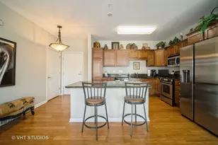 2220 Founders Dr, Northbrook, IL 60062 - Photo 3