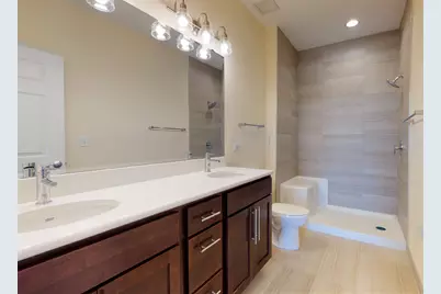 4758 N Laramie Avenue #406, Chicago, IL 60630 - Photo 11