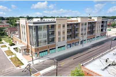 4758 N Laramie Avenue #406, Chicago, IL 60630 - Photo 1