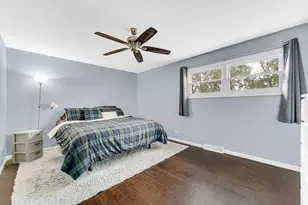 17804 Pebblewood Ln, Hazel Crest, IL 60429 - Photo 9