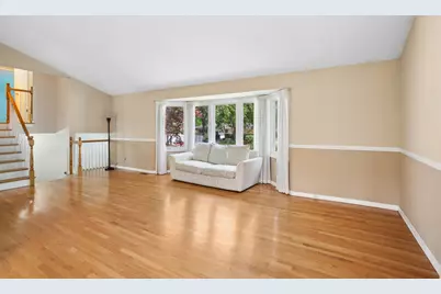 1512 Executive Lane, Glenview, IL 60026 - Photo 7