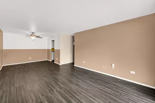 18340 Glen Oak Ave, Lansing, IL 60438 - Photo 7