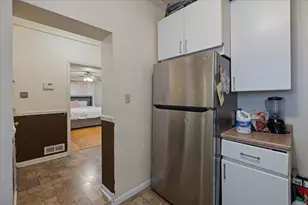 1721 W Steuben St, Chicago, IL 60643 - Photo 15