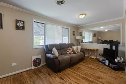 1721 W Steuben Street, Chicago, IL 60643 - Photo 7