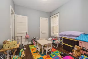 1306 W 64th St, Chicago, IL 60636 - Photo 11