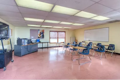 1919 Sherman Avenue, North Chicago, IL 60064 - Photo 7