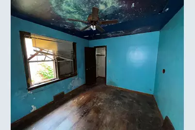 8371 S Baltimore Avenue, Chicago, IL 60617 - Photo 9