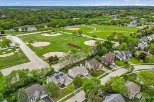 200 Ambria Dr, Mundelein, IL 60060 - Photo 45