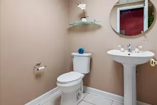 200 Ambria Dr, Mundelein, IL 60060 - Photo 35