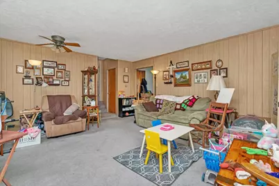 107 N Elm Street, Gardner, IL 60424 - Photo 15