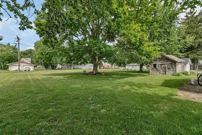 107 N Elm Street, Gardner, IL 60424 - Photo 5