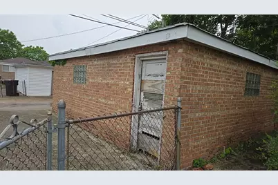 9426 S Peoria Street, Chicago, IL 60620 - Photo 5