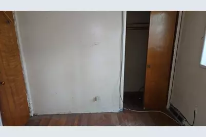 9426 S Peoria Street, Chicago, IL 60620 - Photo 9