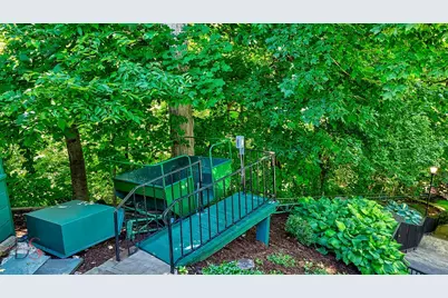 524 E Van Buren Street, Ottawa, IL 61350 - Photo 51