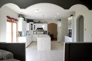 19057 S Saddlebrook Dr, Shorewood, IL 60404 - Photo 13